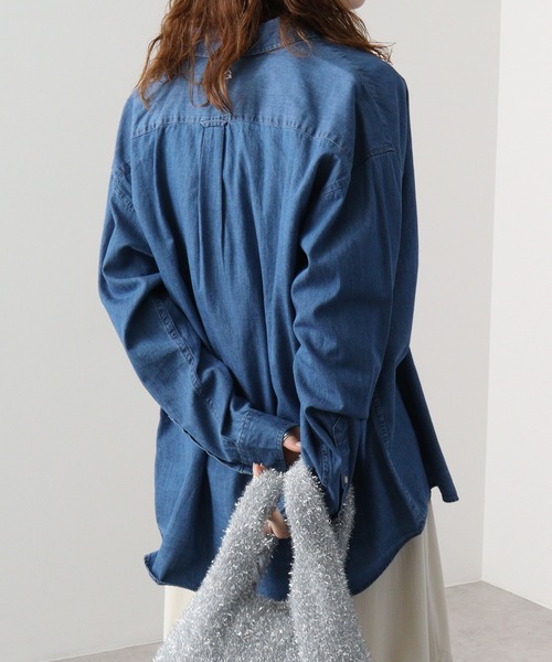 GERRY(ジェリー)の「GERRY ライトオンスデニム ワンポイント 刺繍 シャツ(シャツ/ブラウス・メンズ・ブルー/ネイビー・M/LL/L)」の9枚目の写真