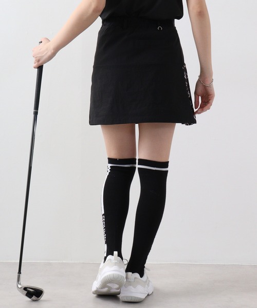 CECIL McBEE(セシルマクビー)の「切り替えプリントプリーツスカート(スカート・レディース・ブラック/ホワイト・1/2)」の5枚目の写真