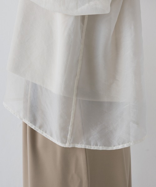 OMNES(オムネス)の「オーガンジーレイヤードダンボールニットラグランプルオーバー長袖(Tシャツ/カットソー・レディース・ホワイト/ベージュ/グレイッシュベージュ/ブラック・FREE)」の7枚目の写真