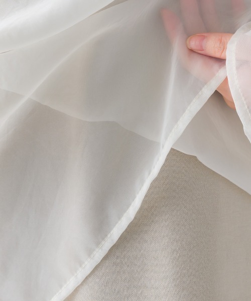 OMNES(オムネス)の「オーガンジーレイヤードダンボールニットラグランプルオーバー長袖(Tシャツ/カットソー・レディース・ホワイト/ベージュ/グレイッシュベージュ/ブラック・FREE)」の10枚目の写真