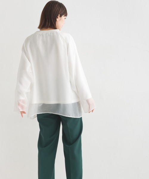 OMNES(オムネス)の「オーガンジーレイヤードダンボールニットラグランプルオーバー長袖(Tシャツ/カットソー・レディース・ホワイト/ベージュ/グレイッシュベージュ/ブラック・FREE)」の13枚目の写真