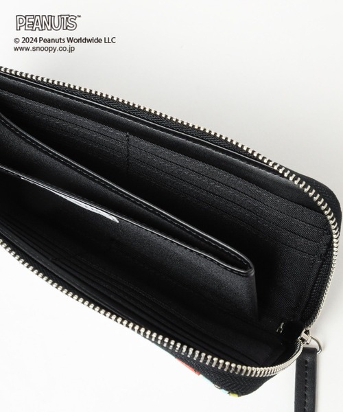 LEPSIM（レプシィム）の「【PEANUTS】コミック長財布　996631（財布・レディース・アイボリー/ブラック・ONE SIZE）」の10枚目の写真