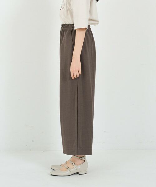 conges payes ADIEU TRISTESSE（コンジェ ペイエ アデュートリステス）の「スムースリラックスパンツ（その他パンツ・レディース・モカ/ネイビー・FREE）」の14枚目の写真