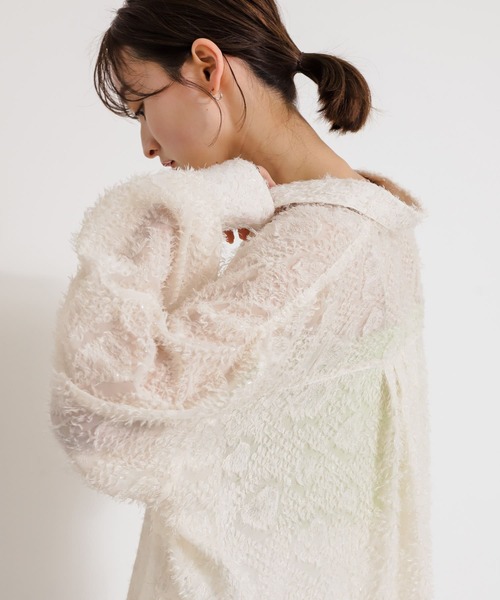 SENSE OF PLACE by URBAN RESEARCH（センスオブプレイスバイアーバンリサーチ）の「フリンジジャガードルーズシャツ（シャツ/ブラウス・レディース・ピンク/アイボリー/ブラック・ONE）」の4枚目の写真