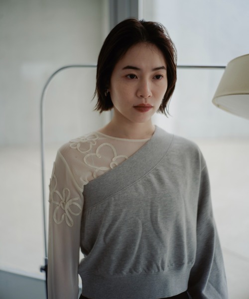 Kastane(カスタネ)の「【2024SSカタログ掲載】ワンショルダースウェット(スウェット・レディース・ピンク/グレー/アイボリー・FREE)」の4枚目の写真