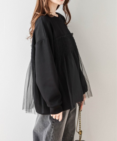 AMELY(エミリー)の「チュールドッキングプルオーバー(シャツ/ブラウス・レディース・ブラック/グレイッシュベージュ/ホワイト・フリー)」の13枚目の写真