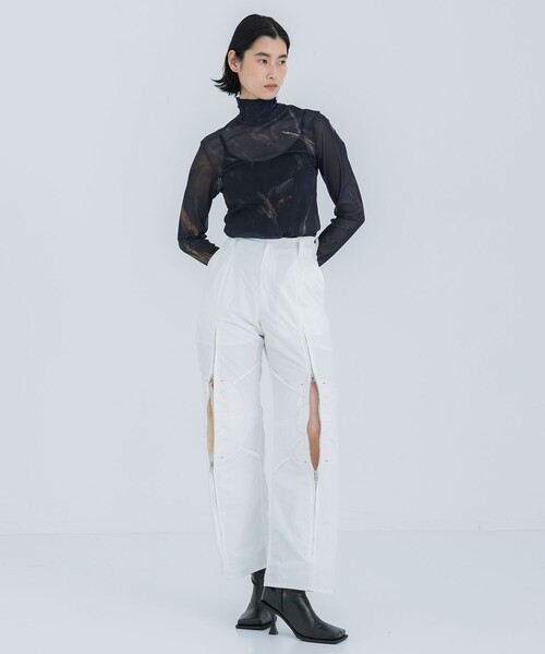 YOHEI OHNO（ヨウヘイオオノ）の「【YOHEI OHNO/ヨウヘイオオノ】《STUDIOUS別注》パデッドトラウザーパンツ（その他パンツ・レディース・ホワイト/ブラック・36/38）」の20枚目の写真