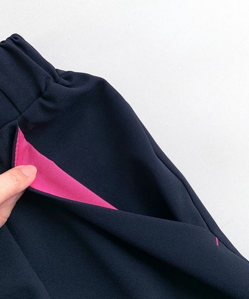 Q（キュー）の「ストレッチテーパードパンツ（その他パンツ・レディース・ネイビー/ブラウン・MEDIUM）」の7枚目の写真