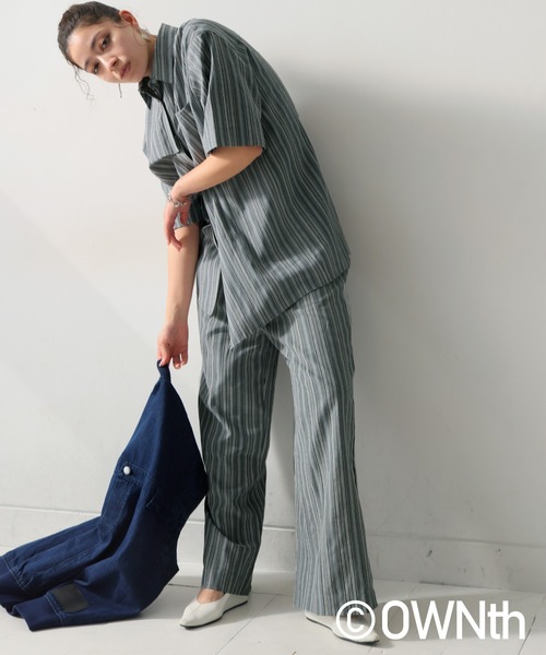 OWNth（オンス）の「アシメデザインストライプハーフスリーブシャツ（シャツ/ブラウス・レディース・グレー/ブルー・P/R）」の4枚目の写真