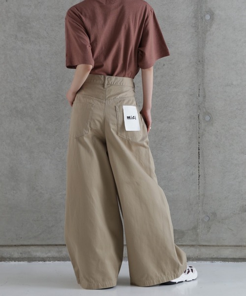 mici（ミチ）の「大人のワイドストレート (mici)サスペンダータック