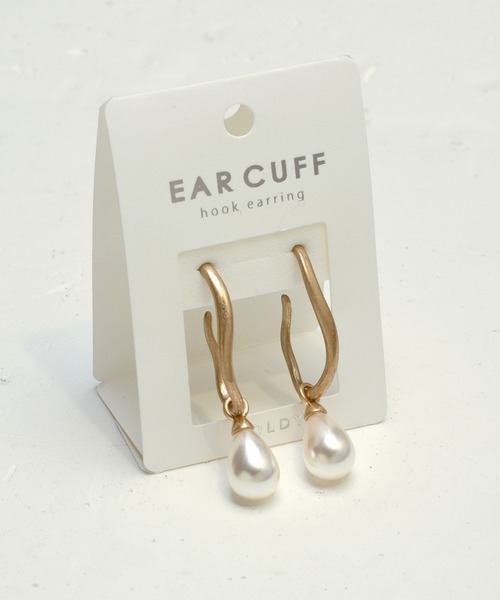 GOLDY(ゴールディ)の「スウィング ライン パール イヤーカフ(イヤーカフ・レディース・ゴールド/シルバー系その他/ゴールド系その他/シルバー・FREE)」の7枚目の写真