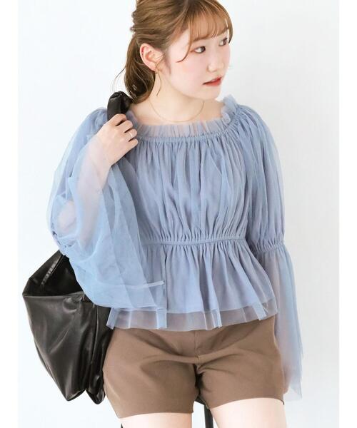 ehka sopo(エヘカソポ)の「ショート丈チュールブラウス(シャツ/ブラウス・レディース・オフホワイト/ブラック/サックスブルー・F)」の3枚目の写真