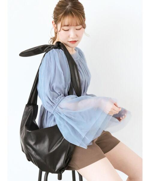 ehka sopo(エヘカソポ)の「ショート丈チュールブラウス(シャツ/ブラウス・レディース・オフホワイト/ブラック/サックスブルー・F)」の17枚目の写真