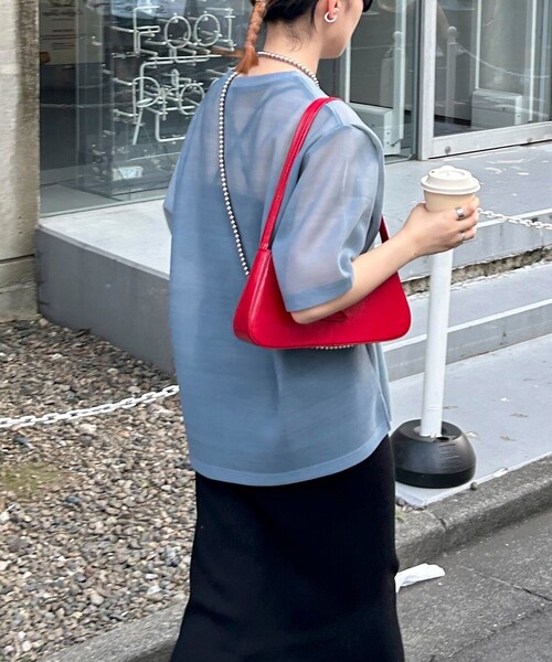 fredy emue（フレディエミュ）の「シアーダンボールトップス（Tシャツ/カットソー・レディース・グレイッシュベージュ/ブラック/グレイッシュブルー・38）」の19枚目の写真