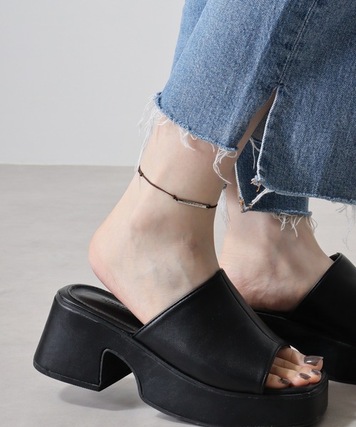 FUNALIVE（ファンアライブ）の「チャームアンクレット（アンクレット・メンズ・オレンジ系/イエロー系/ブルー系/ライトオレンジ系/レッド系3/レッド系2/レッド系1/ターコイズブルー系/ネイビー系3/ライトグリーン系3/ライトグリーン系2/ブラウン系2/ブラウン系1/ホワイト系/ネイビー系1/ライトグリーン系1/ダークグリーン系/ベージュ系2/ブラウン系4/ライトグレー系2/ブラック系3/ブラック系1/ネイビー系2/ベージュ系1/ブラウン系3/グレー系/ライトグレー系1/ブラック系4/ブラック系2・F）」の9枚目の写真