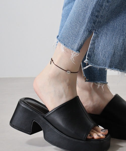 FUNALIVE（ファンアライブ）の「チャームアンクレット（アンクレット・メンズ・オレンジ系/イエロー系/ブルー系/ライトオレンジ系/レッド系3/レッド系2/レッド系1/ターコイズブルー系/ネイビー系3/ライトグリーン系3/ライトグリーン系2/ブラウン系2/ブラウン系1/ホワイト系/ネイビー系1/ライトグリーン系1/ダークグリーン系/ベージュ系2/ブラウン系4/ライトグレー系2/ブラック系3/ブラック系1/ネイビー系2/ベージュ系1/ブラウン系3/グレー系/ライトグレー系1/ブラック系4/ブラック系2・F）」の12枚目の写真