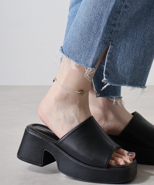 FUNALIVE（ファンアライブ）の「チャームアンクレット（アンクレット・メンズ・オレンジ系/イエロー系/ブルー系/ライトオレンジ系/レッド系3/レッド系2/レッド系1/ターコイズブルー系/ネイビー系3/ライトグリーン系3/ライトグリーン系2/ブラウン系2/ブラウン系1/ホワイト系/ネイビー系1/ライトグリーン系1/ダークグリーン系/ベージュ系2/ブラウン系4/ライトグレー系2/ブラック系3/ブラック系1/ネイビー系2/ベージュ系1/ブラウン系3/グレー系/ライトグレー系1/ブラック系4/ブラック系2・F）」の13枚目の写真