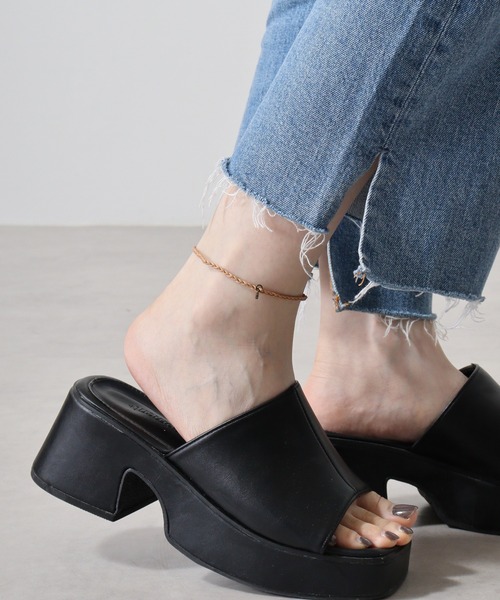 FUNALIVE（ファンアライブ）の「チャームアンクレット（アンクレット・メンズ・オレンジ系/イエロー系/ブルー系/ライトオレンジ系/レッド系3/レッド系2/レッド系1/ターコイズブルー系/ネイビー系3/ライトグリーン系3/ライトグリーン系2/ブラウン系2/ブラウン系1/ホワイト系/ネイビー系1/ライトグリーン系1/ダークグリーン系/ベージュ系2/ブラウン系4/ライトグレー系2/ブラック系3/ブラック系1/ネイビー系2/ベージュ系1/ブラウン系3/グレー系/ライトグレー系1/ブラック系4/ブラック系2・F）」の14枚目の写真