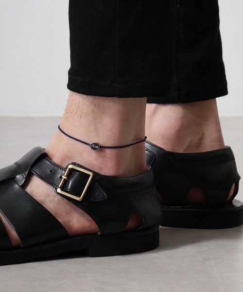 FUNALIVE（ファンアライブ）の「チャームアンクレット（アンクレット・メンズ・オレンジ系/イエロー系/ブルー系/ライトオレンジ系/レッド系3/レッド系2/レッド系1/ターコイズブルー系/ネイビー系3/ライトグリーン系3/ライトグリーン系2/ブラウン系2/ブラウン系1/ホワイト系/ネイビー系1/ライトグリーン系1/ダークグリーン系/ベージュ系2/ブラウン系4/ライトグレー系2/ブラック系3/ブラック系1/ネイビー系2/ベージュ系1/ブラウン系3/グレー系/ライトグレー系1/ブラック系4/ブラック系2・F）」の21枚目の写真