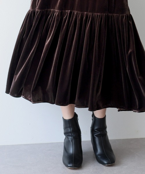 BLUEEAST（ブルーイースト）の「ベロアジャンパースカート（ジャンパースカート・レディース・ブラウン/ブラック/モカ・MEDIUM）」の13枚目の写真