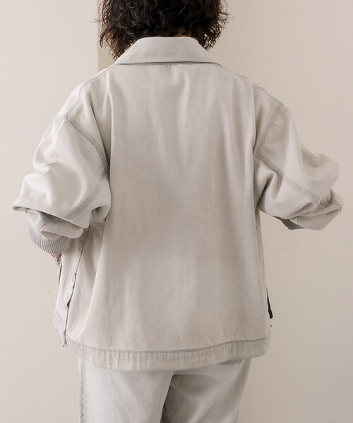 ear PAPILLONNER(イアパピヨネ)の「《綿100%》デニムブルゾン【SUM1 STYLE(スミ スタイル)】(ブルゾン・レディース・ライトグレー・FREE)」の8枚目の写真