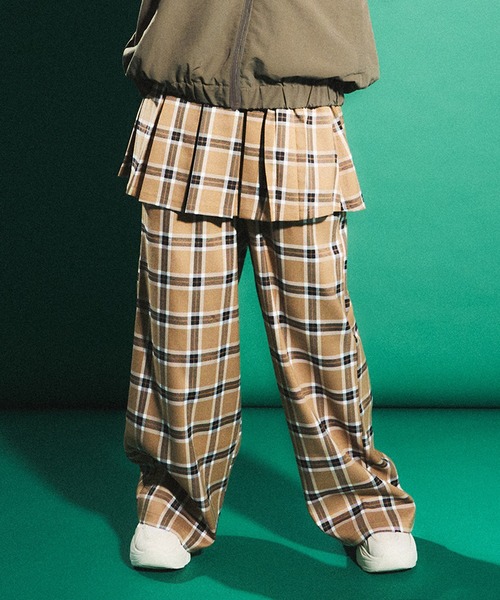 PUNYUS（プニュズ）の「2タックチェックワイドスラックス（スラックス・レディース・ベージュ/グレー・1/2/3/4）」の17枚目の写真