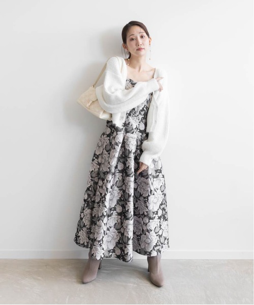RANDA(ランダ)の「【SUSTAINABLE】ラメニットショートブーツ(ブーツ・レディース・グレイッシュベージュ/シルバー/ブラック・M/L/S/LL)」の20枚目の写真