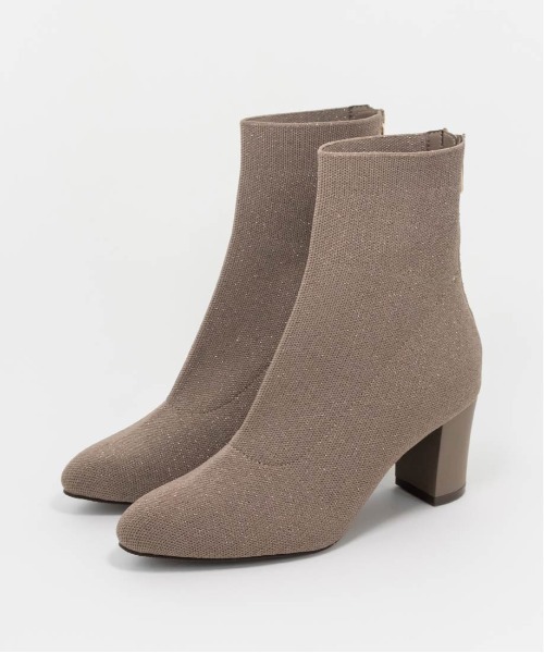 RANDA(ランダ)の「【SUSTAINABLE】ラメニットショートブーツ(ブーツ・レディース・グレイッシュベージュ/シルバー/ブラック・M/L/S/LL)」の9枚目の写真