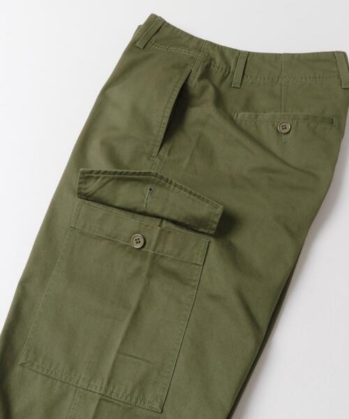 ITEMS URBANRESEARCH（アイテムズ アーバンリサーチ）の「ウォッシュドコットン カーゴパンツ（その他パンツ・メンズ・カーキ/ブラック・MEDIUM/LARGE）」の9枚目の写真