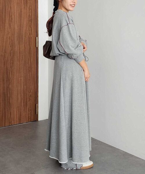 CRAFT STANDARD BOUTIQUE(クラフトスタンダードブティック)の「配色ロゴメロープルオーバー(スウェット・レディース・ホワイト系その他/マスタード/ブラック/カーキ/杢グレー・FREE)」の20枚目の写真