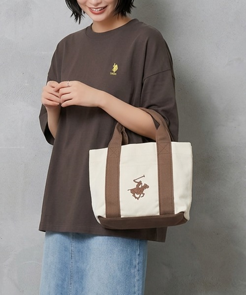 BEVERLY HILLS POLO CLUB(ビバリーヒルズポロクラブ)の「【BEVERLY HILLS POLO CLUB / ビバリーヒルズポロクラブ】16ozキャンバスロゴ刺繍ミニトートバッグ(トートバッグ・レディース・ホワイト系1/ホワイト系2/サックスブルー/ホワイト系3/ホワイト系4/ブラック・FREE)」の3枚目の写真