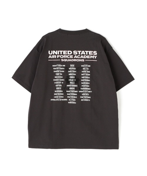 AVIREX（アヴィレックス）の「USAFA SQUADRONS EMBROIDERY T-SHIRT / 刺繍 半袖Tシャツ / AVIREX / アヴィレックス（Tシャツ/カットソー・メンズ・チャコール/ホワイト/オレンジ/ネイビー・LARGE/MEDIUM/XX-LARGE/X-LARGE）」の3枚目の写真