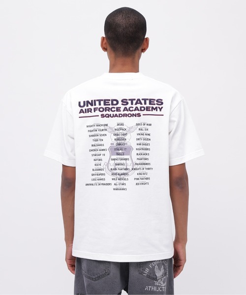 AVIREX（アヴィレックス）の「USAFA SQUADRONS EMBROIDERY T-SHIRT / 刺繍 半袖Tシャツ / AVIREX / アヴィレックス（Tシャツ/カットソー・メンズ・チャコール/ホワイト/オレンジ/ネイビー・LARGE/MEDIUM/XX-LARGE/X-LARGE）」の17枚目の写真