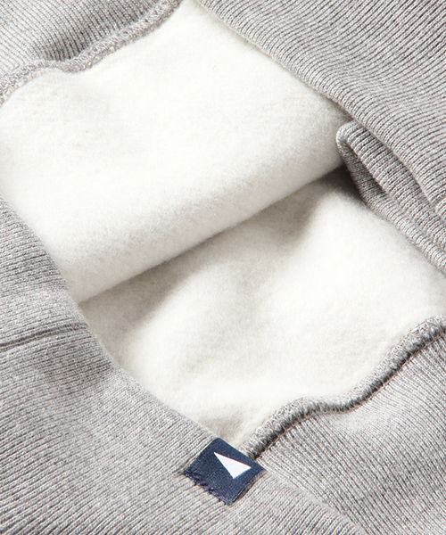 Pilgrim Surf Supply（ピルグリムサーフサプライ）の「Pilgrim Surf+Supply / PILGRIM SCHOOL Pullover Hoody (W)（パーカー・レディース・ホワイト系その他/ブラック系その他/ネイビー・P）」の6枚目の写真