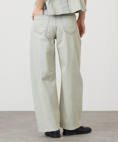 SOMETHING（サムシング）の「SOMETHING HANAタックカーブデニムパンツ（デニムパンツ・レディース・インディゴブルー/オフホワイト/ライトインディゴブルー/ブラック系その他/ベージュ/ピンク・SMALL/LARGE/MEDIUM/X-SMALL）」の16枚目の写真