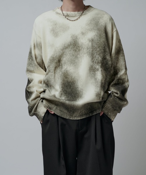 スプレープリントクルーネックニット（ニット/セーター）｜Lui's