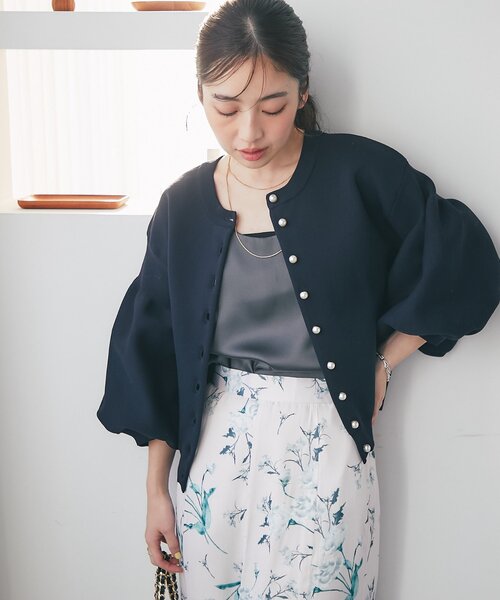 La boutique BonBon（ラブティックボンボン）の「【新色ピンク・ミント登場！miki監修】サテン2WAYタンク（タンクトップ・レディース・サックスブルー/ブラウン/ベージュ/ライトグレー/チャコールグレー/ホワイト/グレイッシュベージュ/ピンクベージュ/ブラック/ピンク/ミント・FREE）」の18枚目の写真