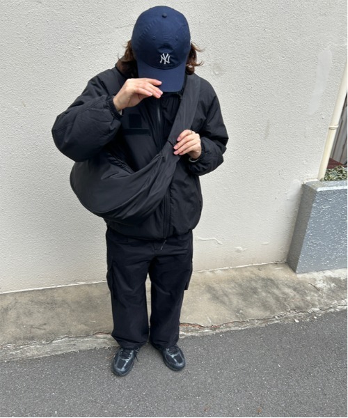 Bonjour Sagan（ボンジュールサガン）の「ビッグ ラウンド ワンショルダーバッグ【ユニセックス】（ショルダーバッグ・レディース・ブラック・FREE）」の14枚目の写真