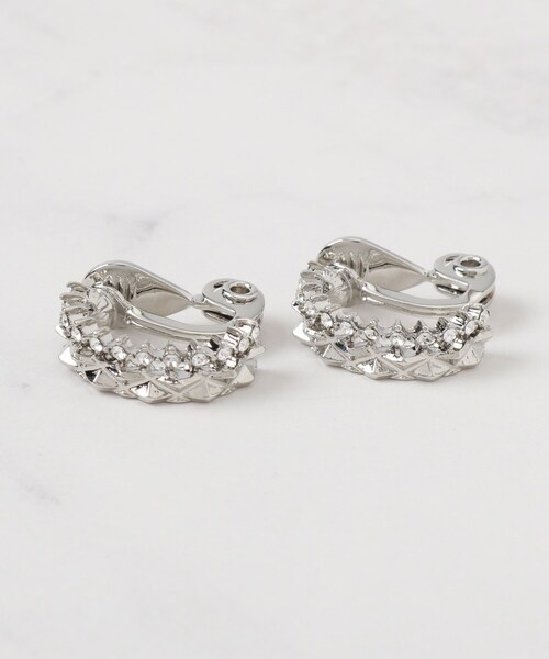 SHOO・LA・RUE（シューラルー）の「【痛くなりにくい】ビジュー2連イヤリング（イヤリング・レディース・ピンクゴールド/シルバー/ゴールド・00）」の2枚目の写真