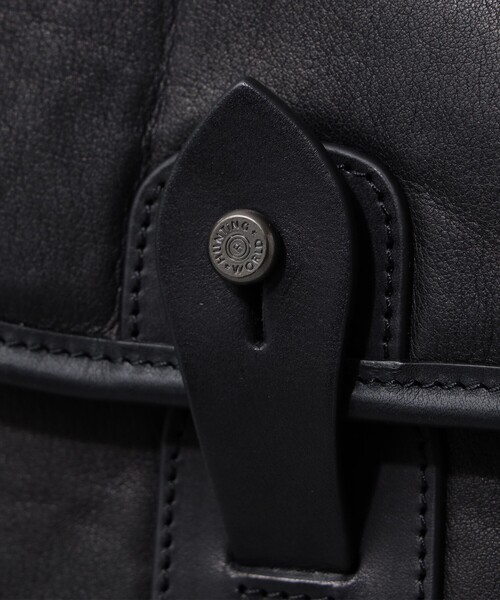 Hunting World(ハンティングワールド)の「HUNTING WORLD / レザー キャリーオール M(トートバッグ・メンズ・ブラック・ONE SIZE)」の8枚目の写真