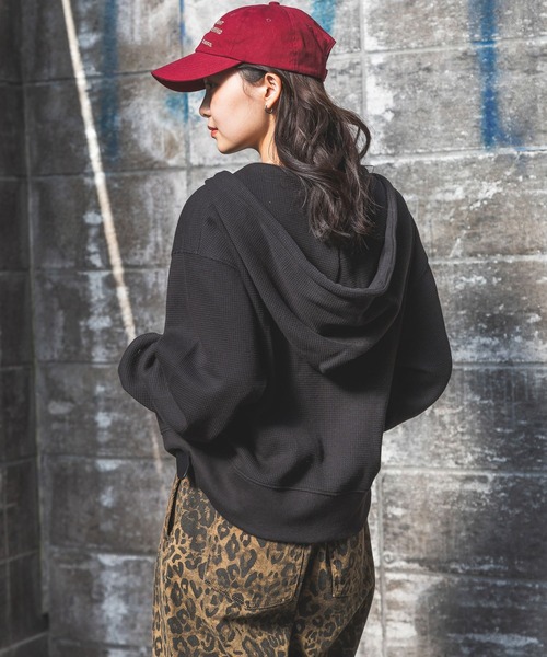 PBLIM（ページボーイリム）の「【UNISEX】ワッフルジップパーカー（パーカー・レディース・ブラック/グレー・SMALL/MEDIUM）」の5枚目の写真