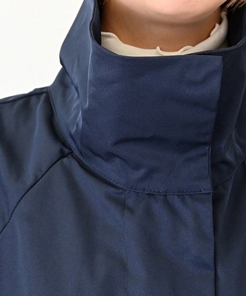 STYLEBLOCK（スタイルブロック）の「Eツイルスタンドカラーコート（トレンチコート・レディース・アイボリー/ネイビー・M）」の6枚目の写真