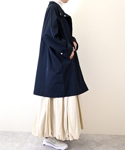 STYLEBLOCK（スタイルブロック）の「Eツイルスタンドカラーコート（トレンチコート・レディース・アイボリー/ネイビー・M）」の8枚目の写真