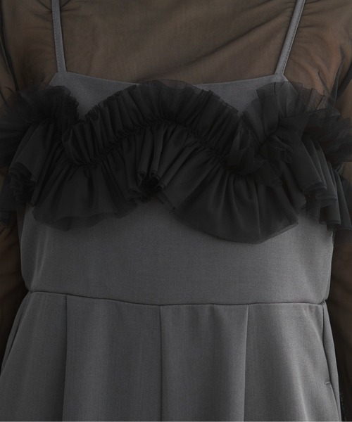 ANGIE（アンジー）の「【オケージョン対応 / セレモニー対応】チュールドッキングオールインワン / キャミサロペット（サロペット/オーバーオール・レディース・ダークグレー/ライトベージュ・FREE）」の7枚目の写真