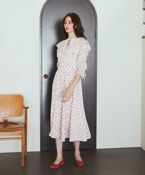 Maison de FLEUR(メゾンドフルール)の「フラワープリントワンピース(ワンピース・レディース・ピンク/ブルー系その他7・FREE)」の18枚目の写真