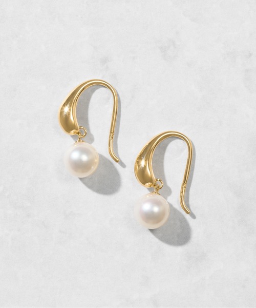 Jewel closet by L&Co.(ジュエルクローゼットバイエルアンドコー)の「K18 アコヤパール ピアス(ピアス(両耳用)・レディース・イエローゴールド・FREE)」の1枚目の写真