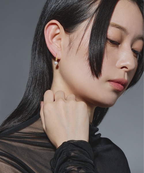 Jewel closet by L&Co.(ジュエルクローゼットバイエルアンドコー)の「K18 アコヤパール ピアス(ピアス(両耳用)・レディース・イエローゴールド・FREE)」の4枚目の写真