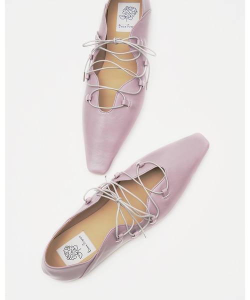 エマフランシス（Emma Francis）/フラワーカット レースアップパンプス フラワーカット レースアップパンプス（パンプス）｜Emma Francis