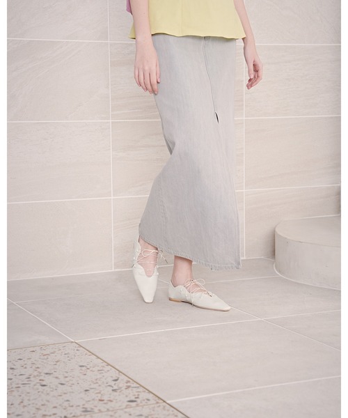 Emma Francis（エマフランシス）の「フラワーカット レースアップパンプス（パンプス・レディース・パープル/ブラック/ホワイト・24.0cm/23.5cm/23.0cm/22.5cm/25.0cm/24.5cm/22.0cm）」の18枚目の写真