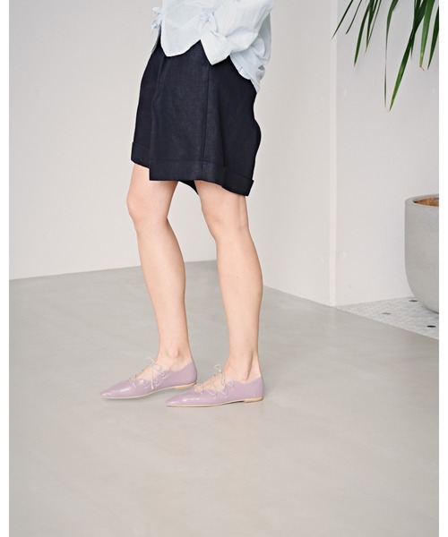 フラワーカット レースアップパンプス（パンプス）｜Emma Francis